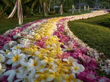 Journée mondiale du tourisme: le plus long collier de fleurs du monde mesure 2695 mètres!